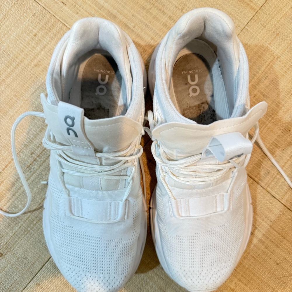 On Cloud Nova 2 White Women’s Running Shoes Size 8 - Picture 7 of 9